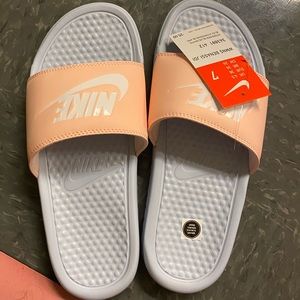 Nike Benassi JDI Women’s Slides